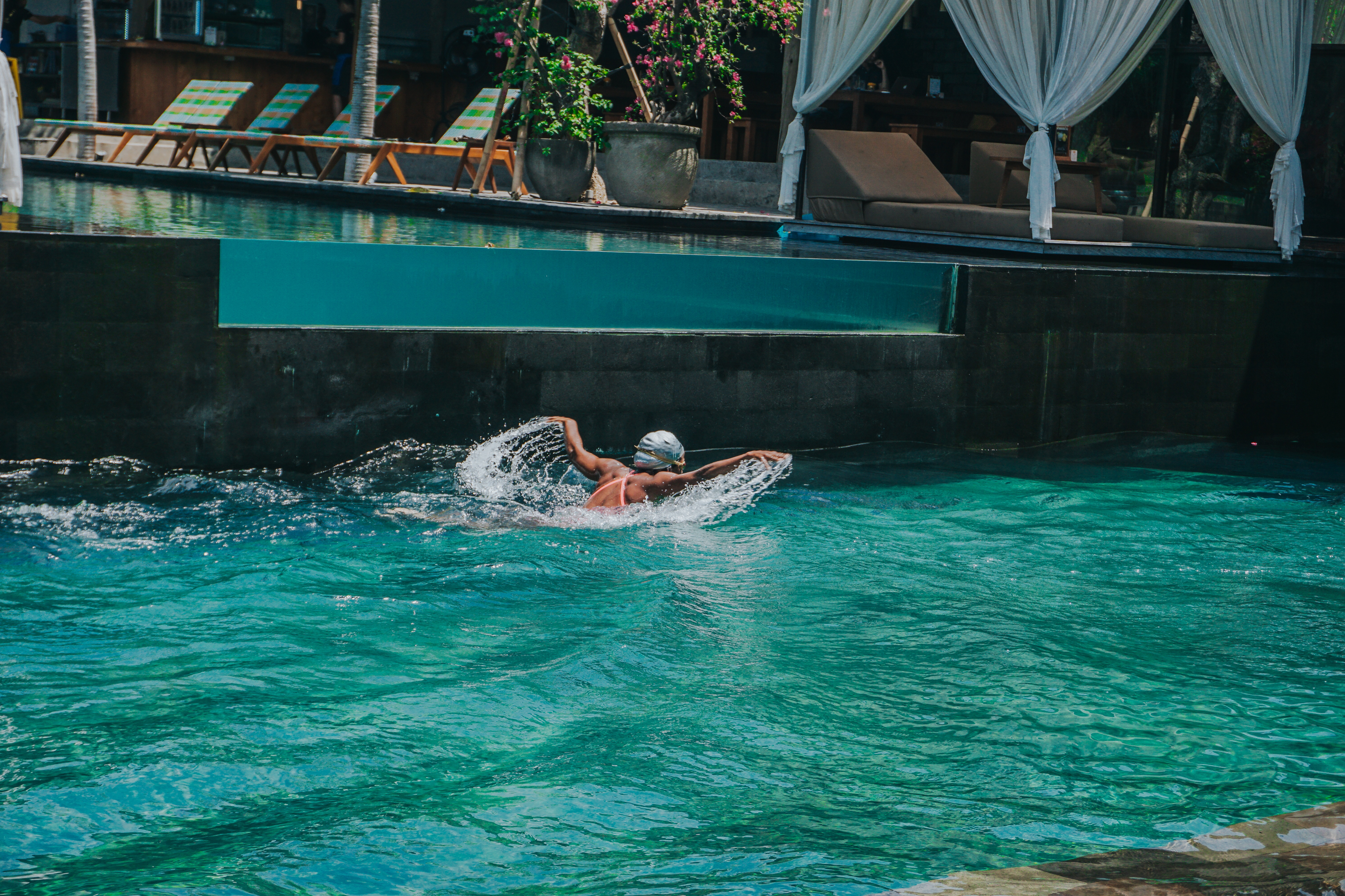 Kolam lintasan 25 meter