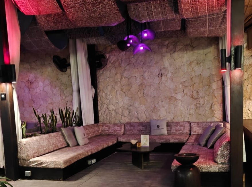 Tropical TemptationのVIP Cabana参考写真