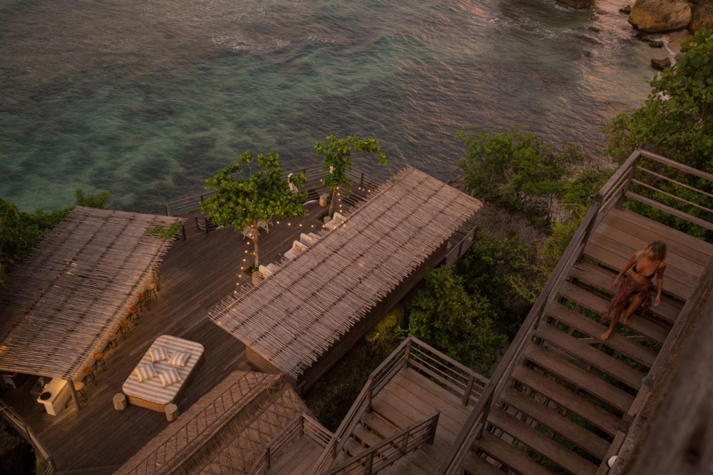 Ocean Deck di Ulu Cliffhouse