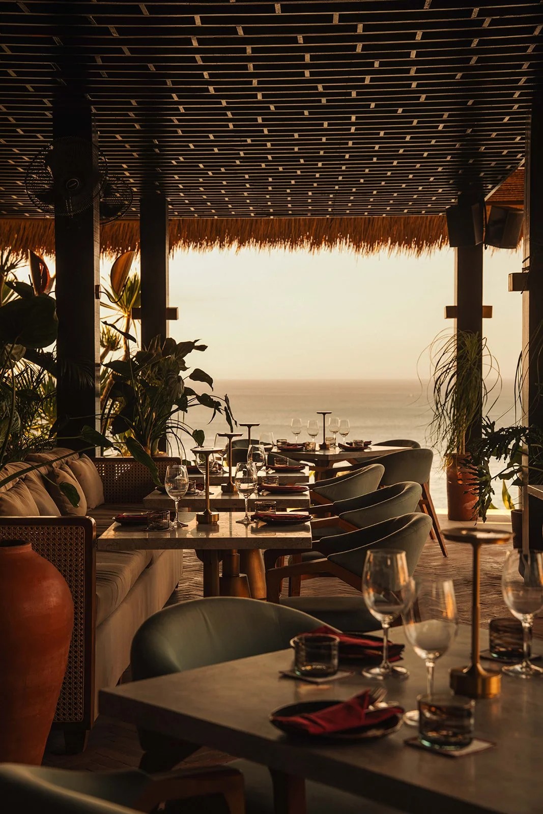 burnt｜Dining Room & Bar