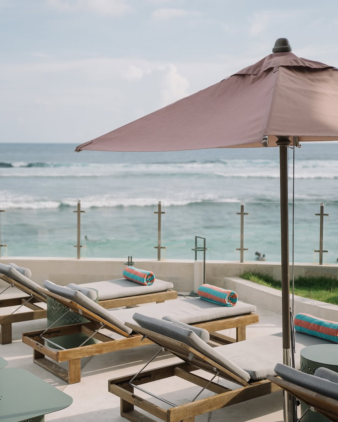 Pink parasols and horizon