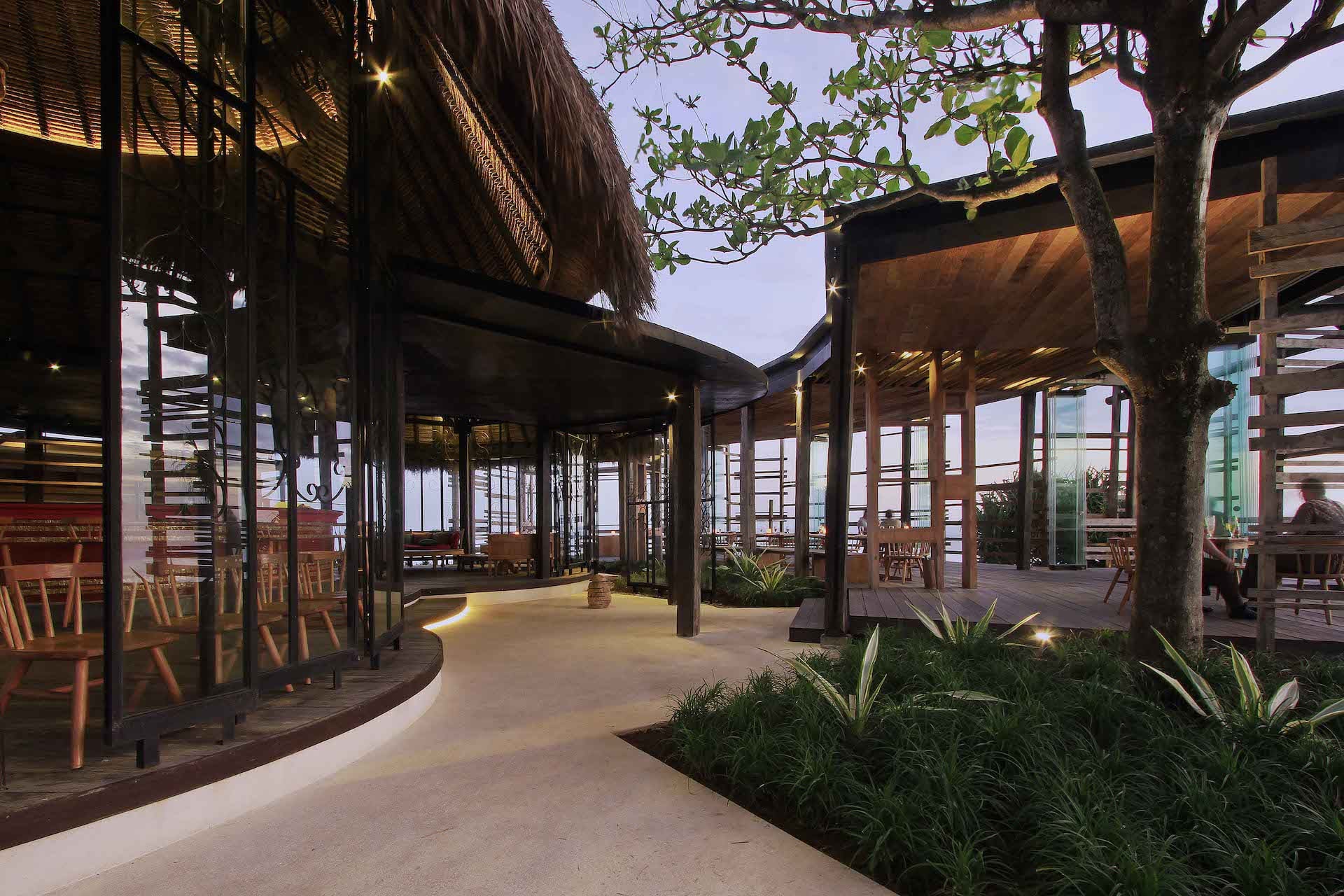 Ocean-facing dining deck