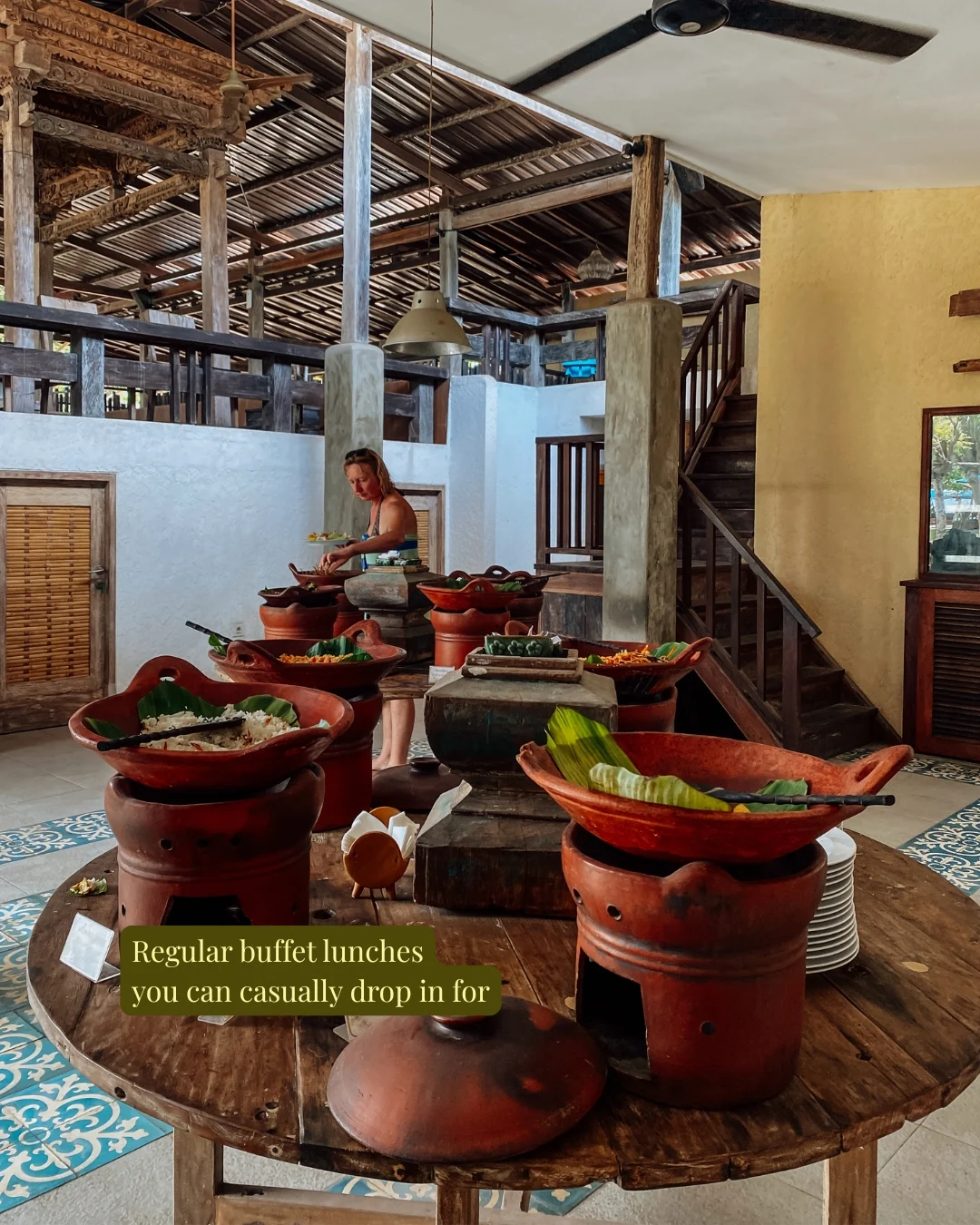 Buffet Dishes
