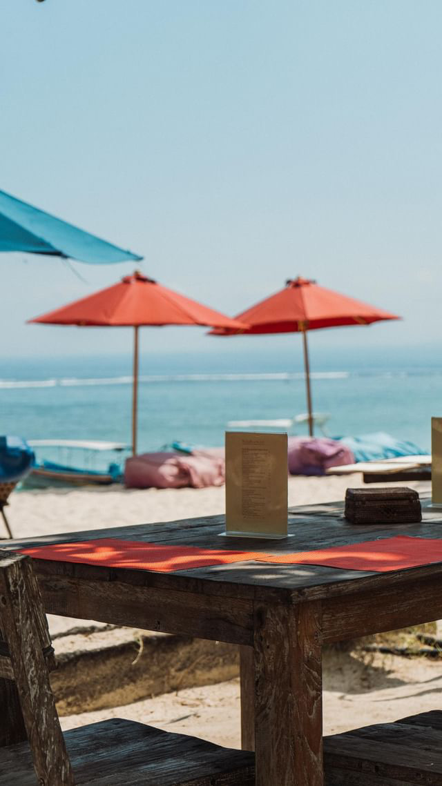 Beach Deck Tables