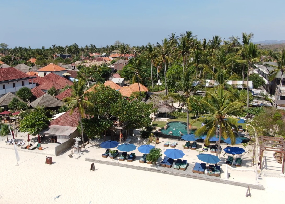 Waka Beach Club