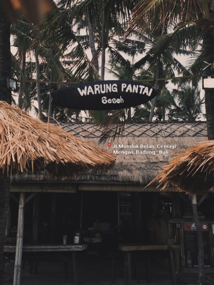 Bangku Konter Bar