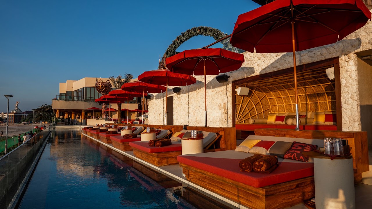 Ocean Edge Daybeds