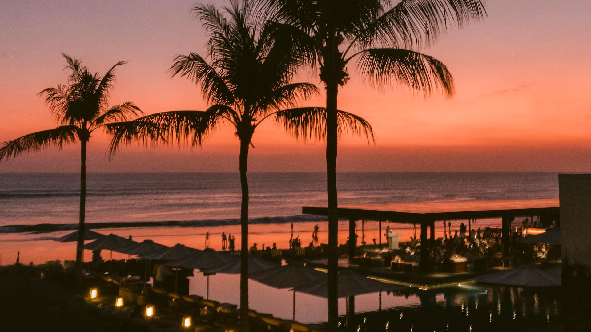 Alila_Seminyak_Beach_Bar_official_sunset_tree