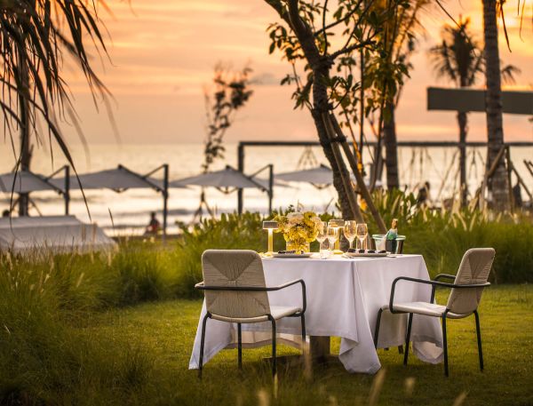 seat_dining_table