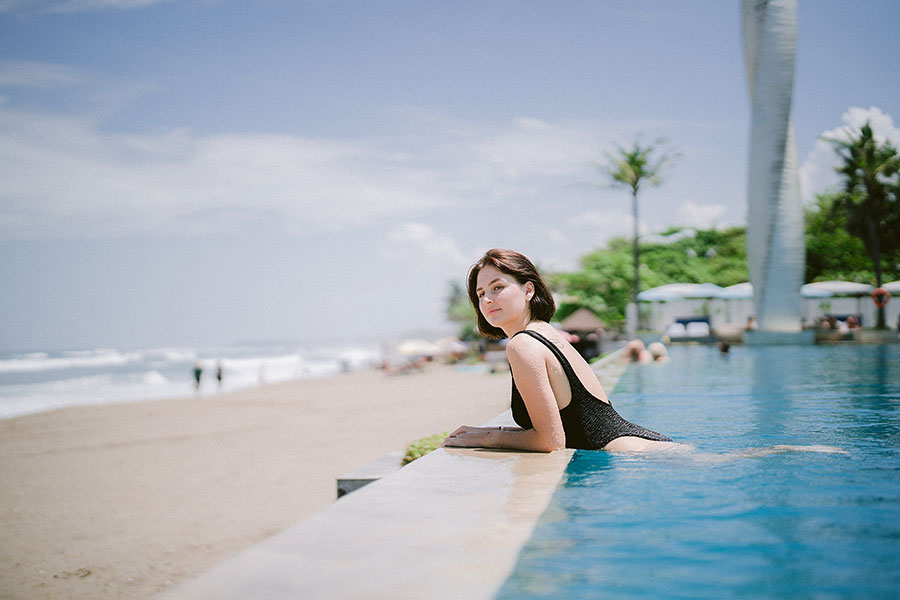 VUE Beach Clubのサンセットプール