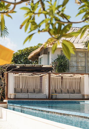 Ulu Cliffhouse sunbeds by the pool